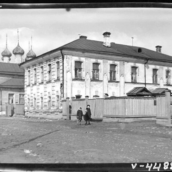 Красноармейская набережная (современ. Набережная 6 Армии), 1950-е Вологда