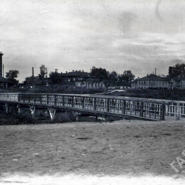 Пешеходный мост через Золотуху, 1940-е Вологда